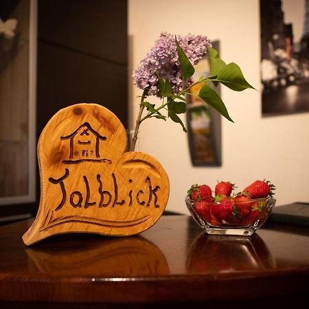 フロイデンシュタットHaus Talblickアパートメント エクステリア 写真